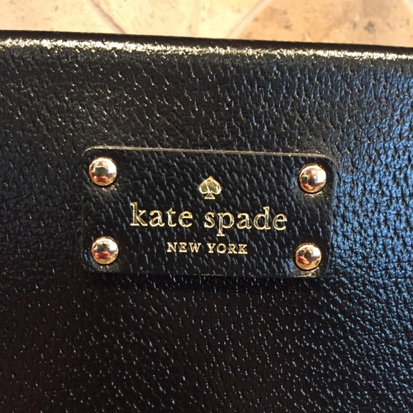 Authentic Kate Spade - Picture 4 of 4